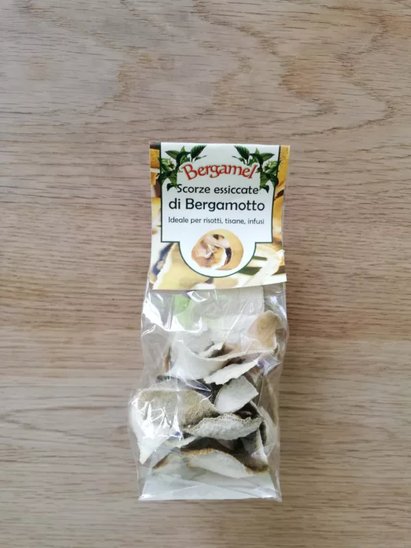 Zeste de bergamote de Calabre, un agrume précieux au parfum unique, disponible à l'achat et à la livraison.