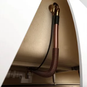 Baignoire îlot en acrylique de 165 x 80 x 58 cm, offrant un design moderne et élégant, idéale pour un aménagement de salle de bain contemporain, disponible à l'achat et à la livraison.